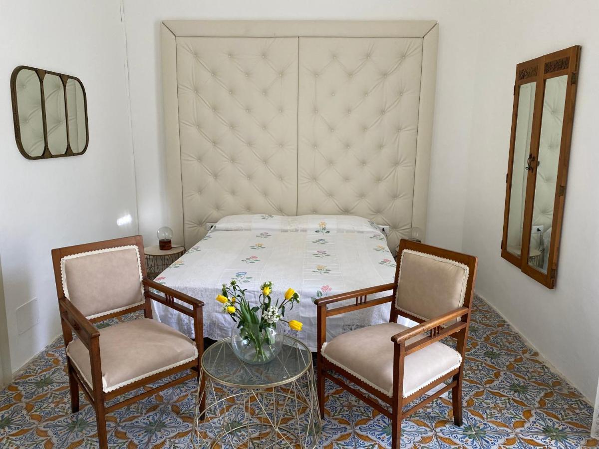 Bianca Rooms Noto Bagian luar foto