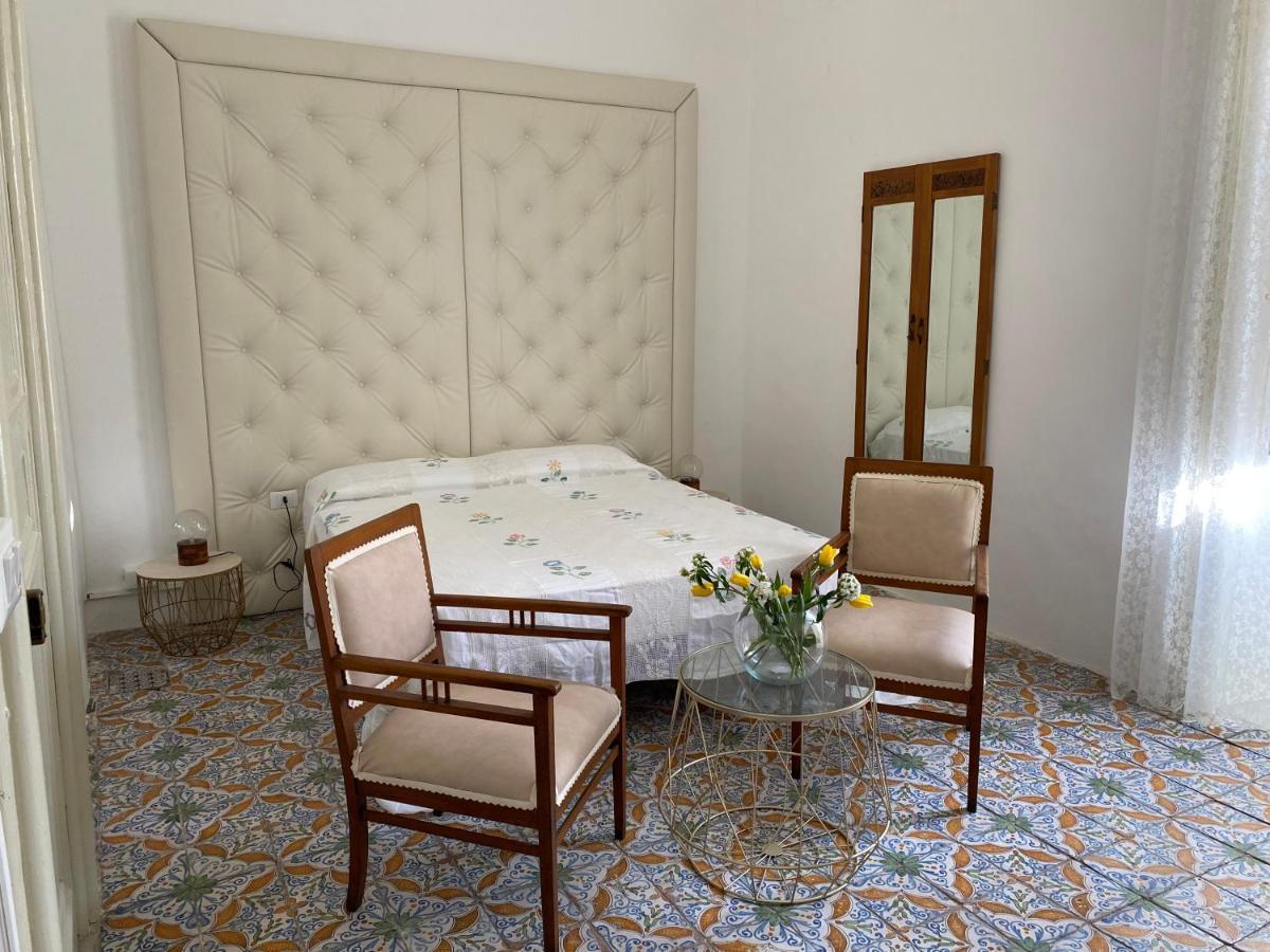 Bianca Rooms Noto Bagian luar foto