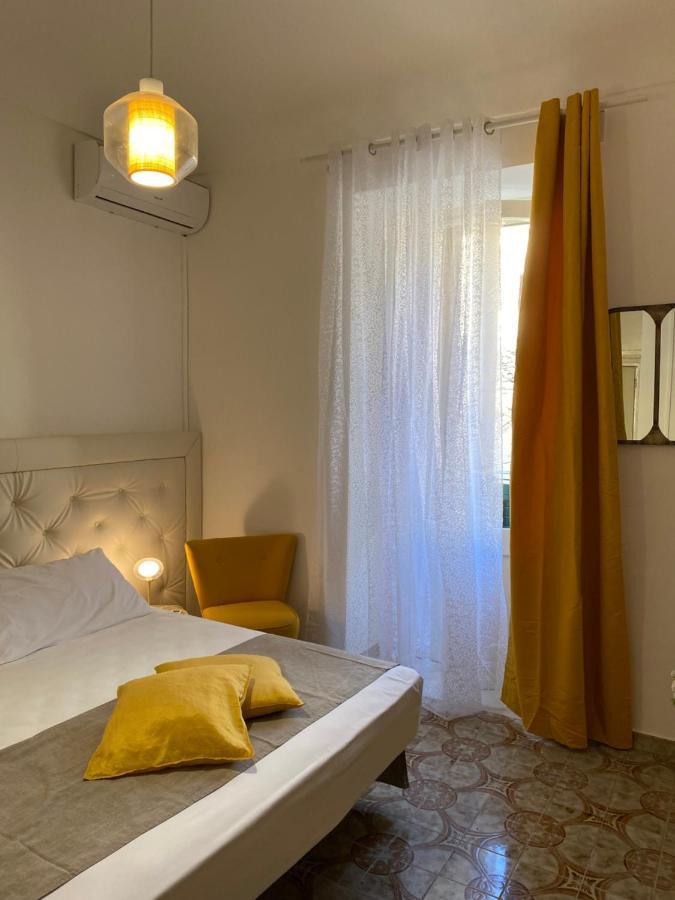 Bianca Rooms Noto Bagian luar foto